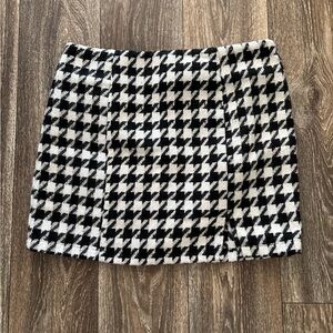 Altar'd State Black and White Houndstooth Mini Skirt